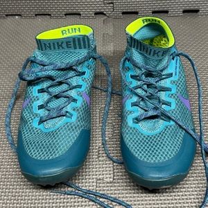 Nike Hyperfeel Sneakers